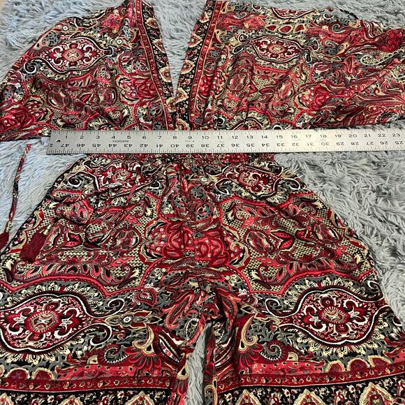 Karma Highway Silky Paisley Deep V Jumpsuit Jumper Boho One Size - Picture 3 of 9
